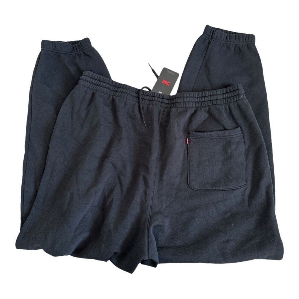 NWT - Levi's Men's Graphic Sweatpants Caviar - Picture 6 of 7